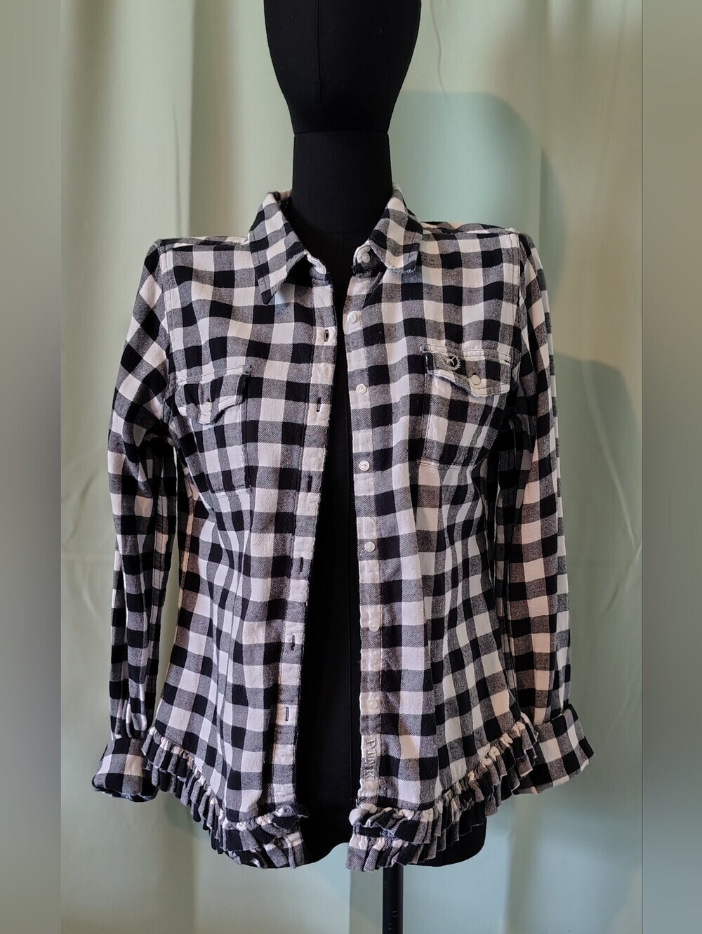 PINK Victoria's Secret Black and White Plaid Ruffle Button Up Shirt Women Large